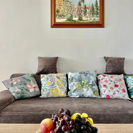 Апартаменты Big 3 Separate Convenient Haven ! *